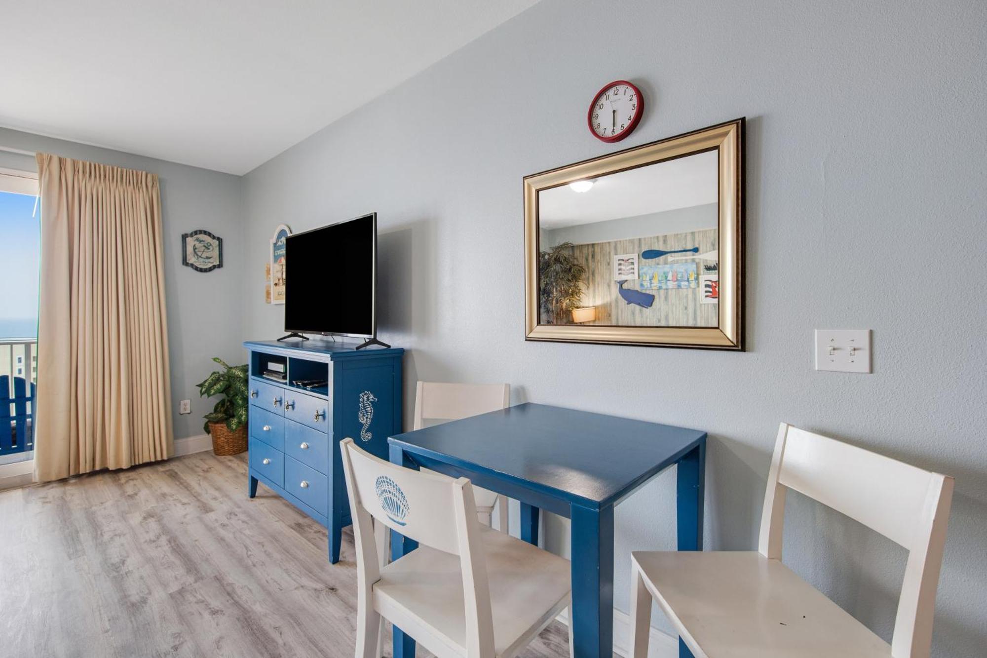 Amazing 1br Ocean View ! Laketown 1316 Holiday home Panama City Beach