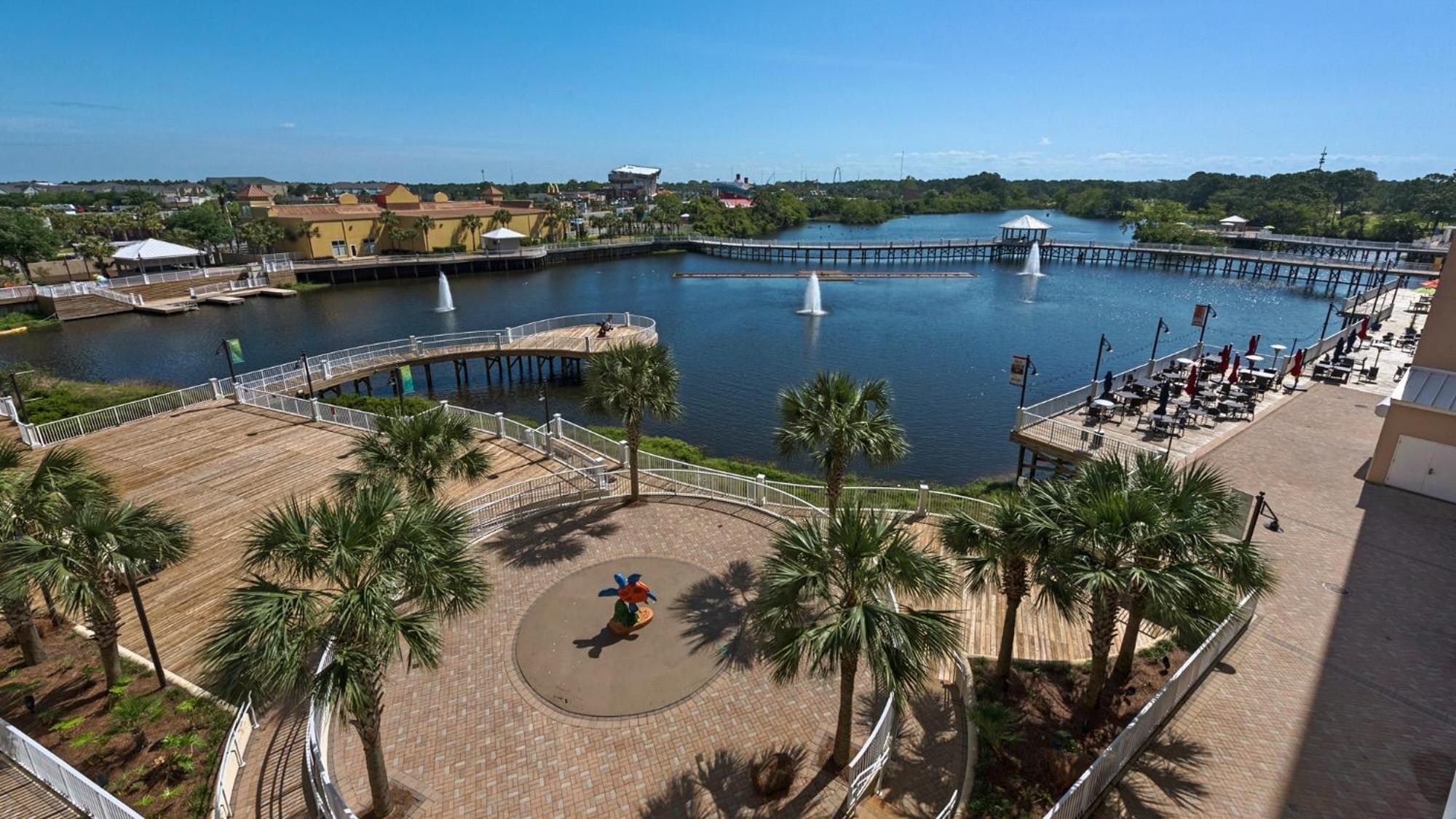 Amazing 1br Ocean View ! Laketown 1316 Holiday home Panama City Beach