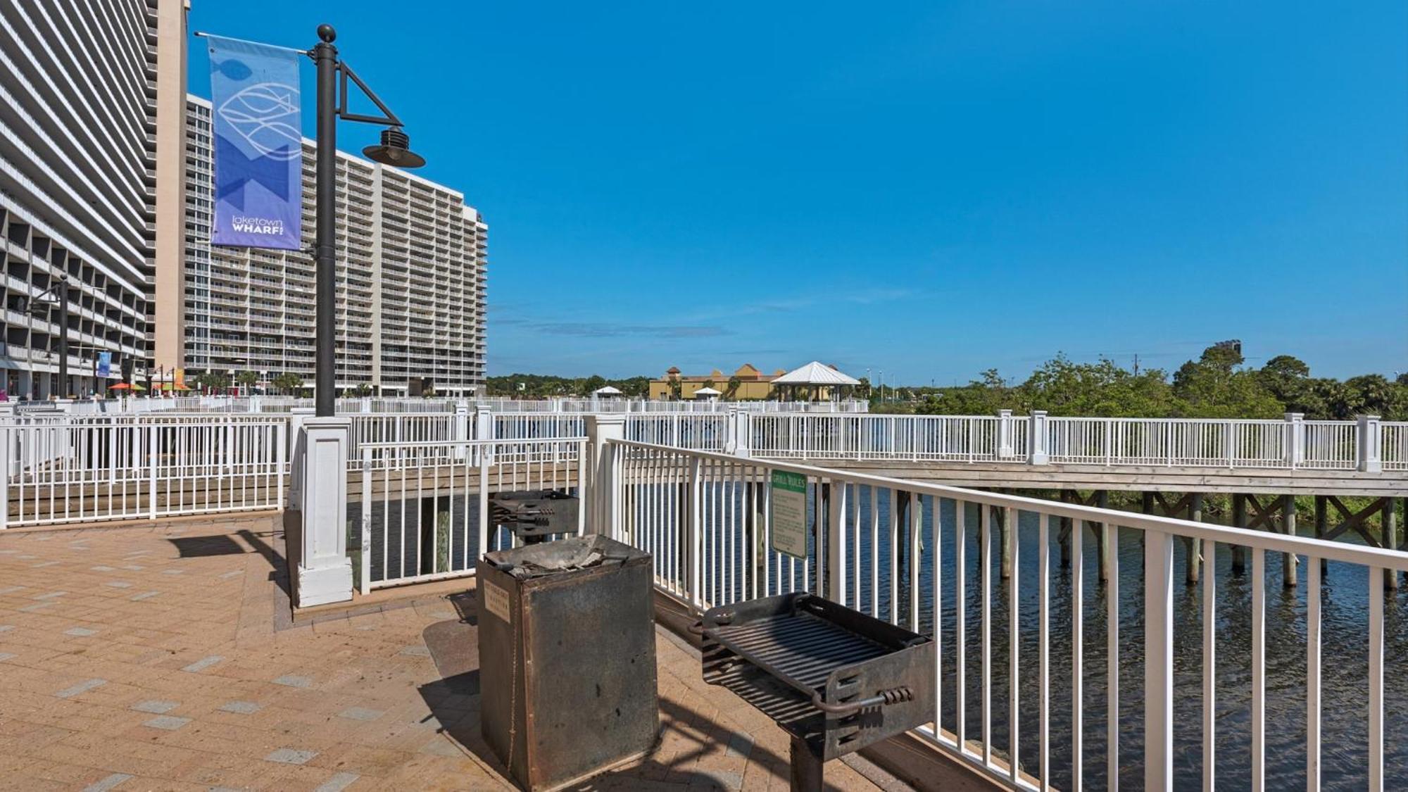 Holiday home Amazing 1br Ocean View ! Laketown 1316