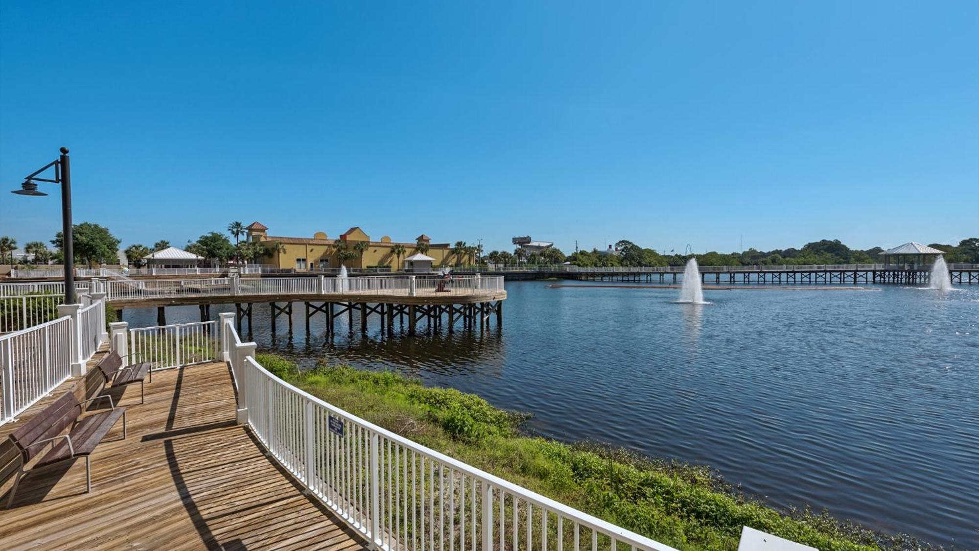 Amazing 1br Ocean View ! Laketown 1316 Holiday home *