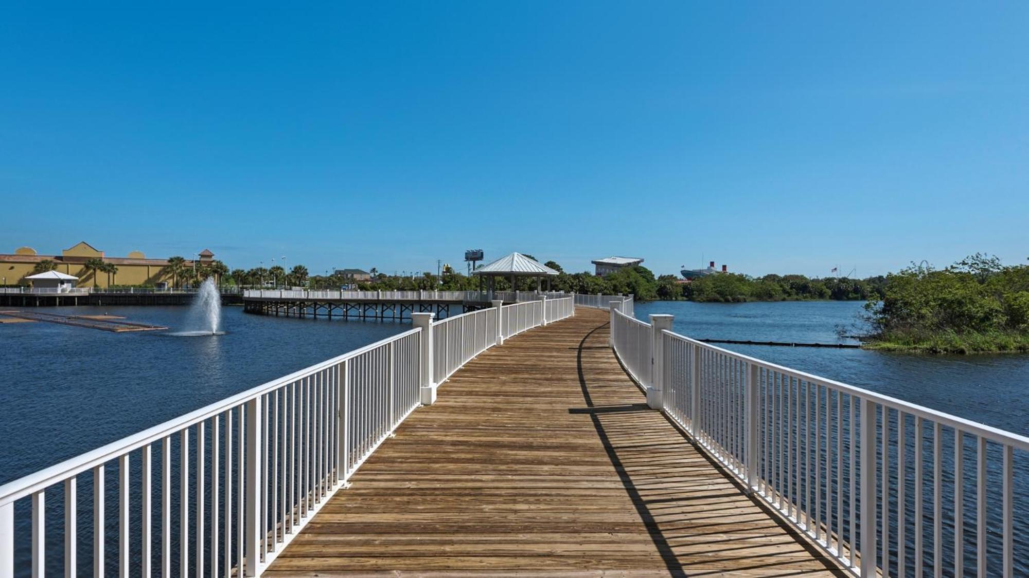 Amazing 1br Ocean View ! Laketown 1316 *